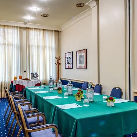 Ξενοδοχείο Auriga 4*