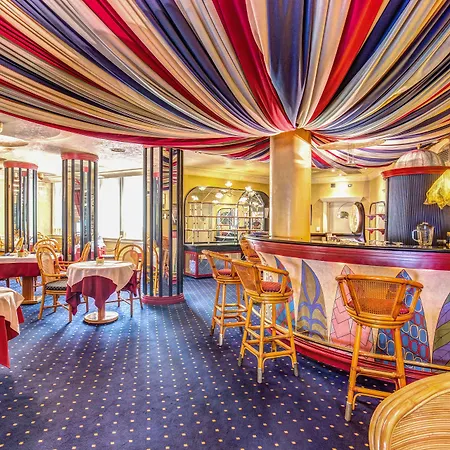 Hotel Auriga 4*